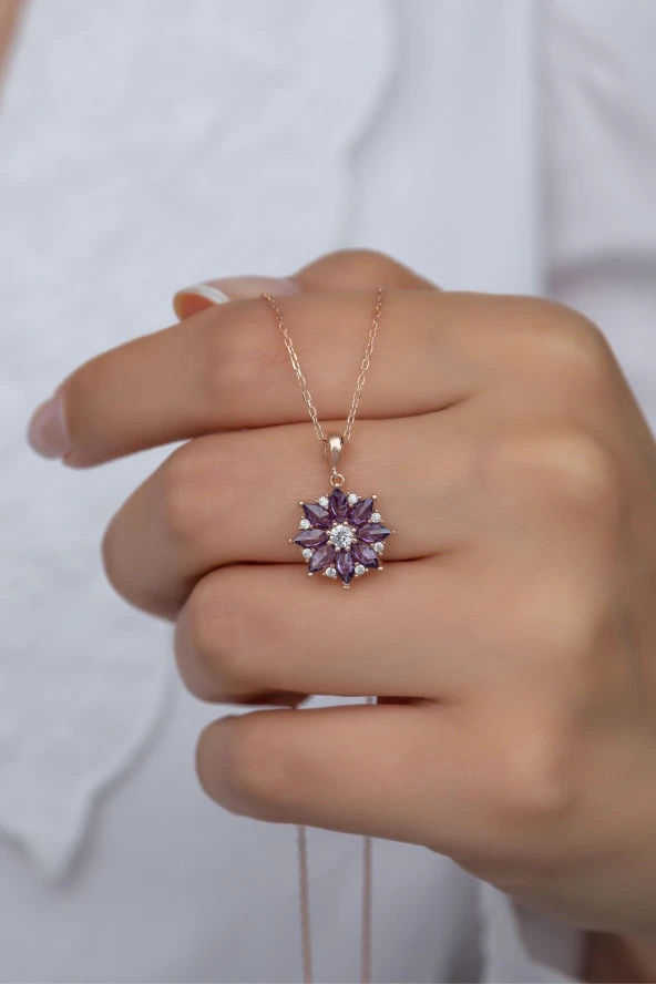 925 Ayar Gümüş Mor Taşlı Lotus Çiçeği Kolye ürün görseli