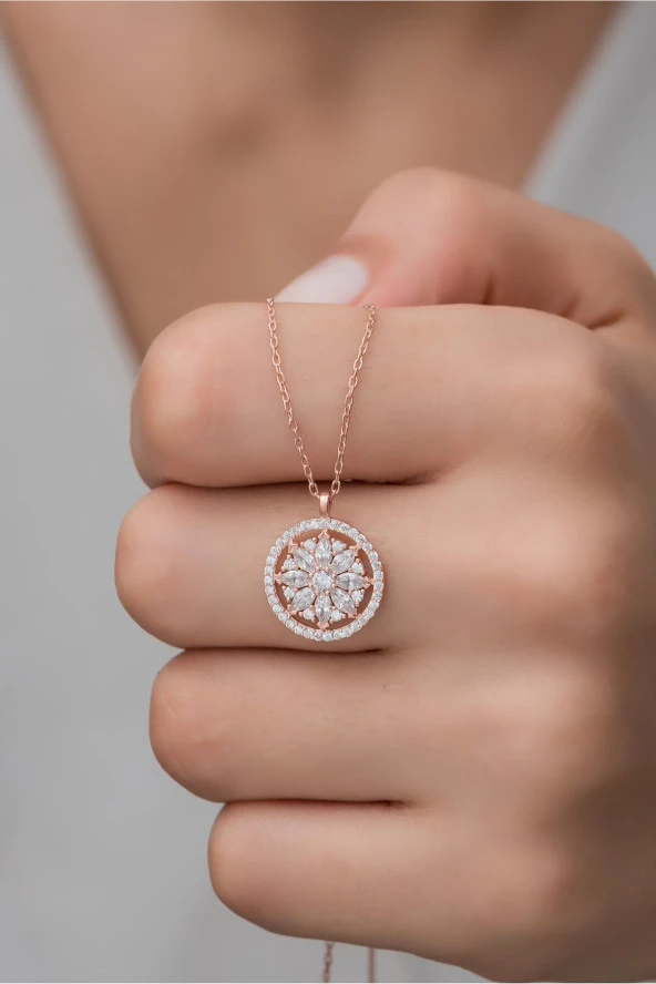 925 Ayar Gümüş Rose Zirkon Taşlı Çiçek Kolye