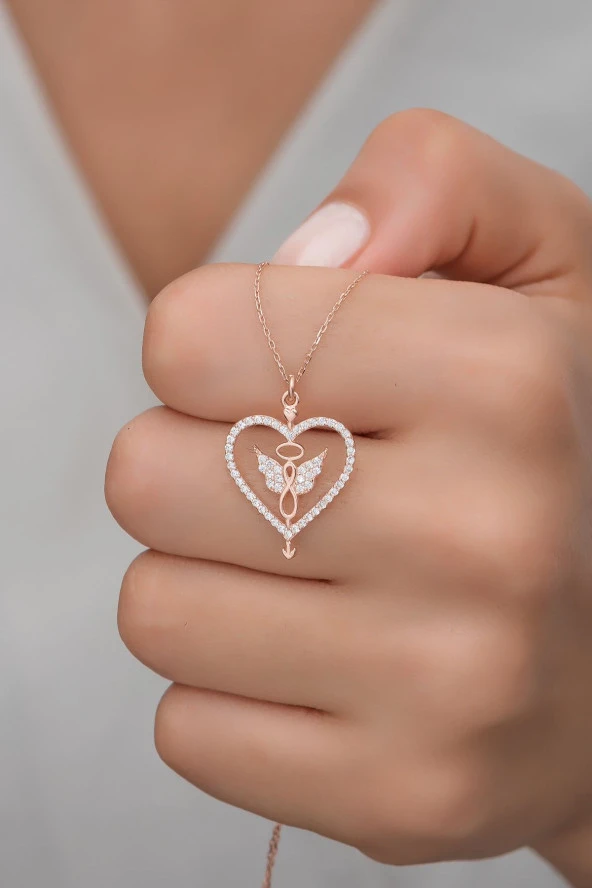 925 Ayar Gümüş Kalp İçinde Kanatlı Sonsuzluk Kolye ürün görseli