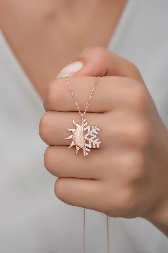 925 Ayar Gümüş Kartanesi ve Güneş Tasarım Kolye ürün görseli