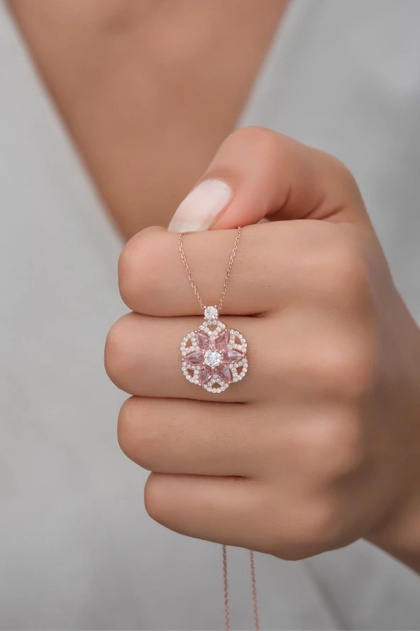 925 Ayar Gümüş Desenli Pembe Taşlı Lotus Çiçeği Kolye ürün görseli