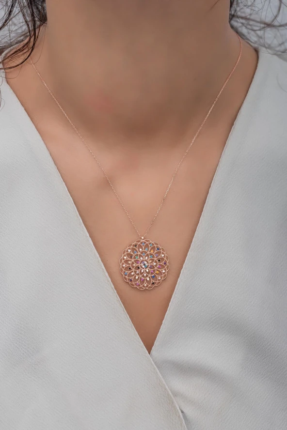 925 Ayar Gümüş Renkli Taşlı Yaşam Çiçeği Kolye ürün görseli