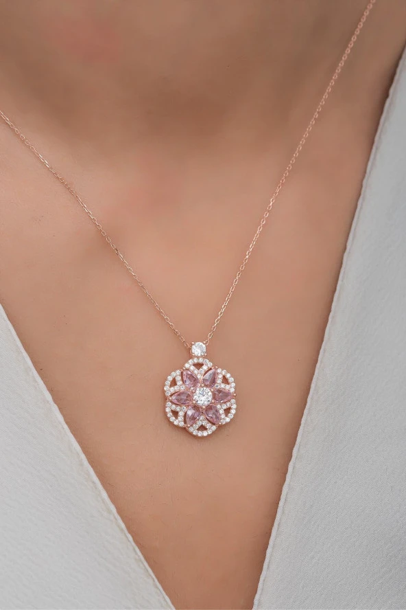925 Ayar Gümüş Desenli Pembe Taşlı Lotus Çiçeği Kolye - Resim 2