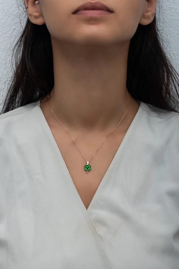 925 Ayar Gümüş Yeşil Taşlı Yonca Kolye - Resim 2