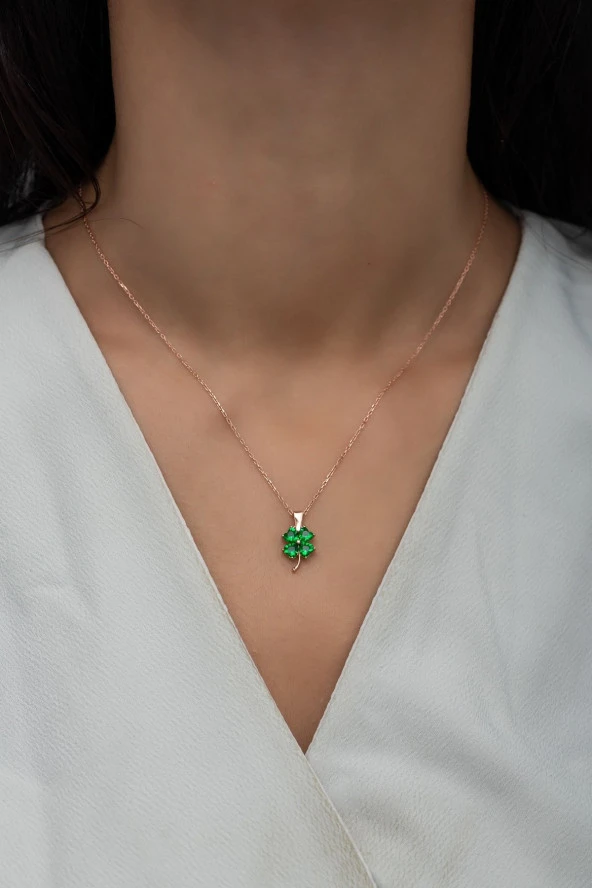 925 Ayar Gümüş Yeşil Taşlı Yonca Kolye - Resim 3