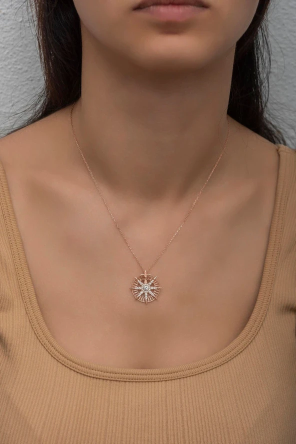 925 Ayar Gümüş Rose Kuzey Yıldızı Kolye ürün görseli