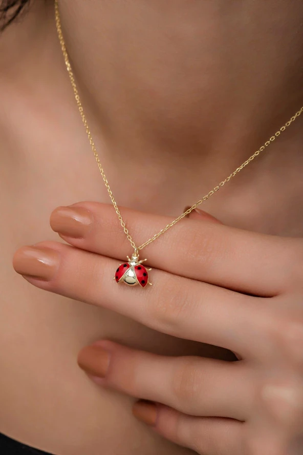 925 Ayar Gümüş Gold Mineli Uğur Böceği Kolye ürün görseli