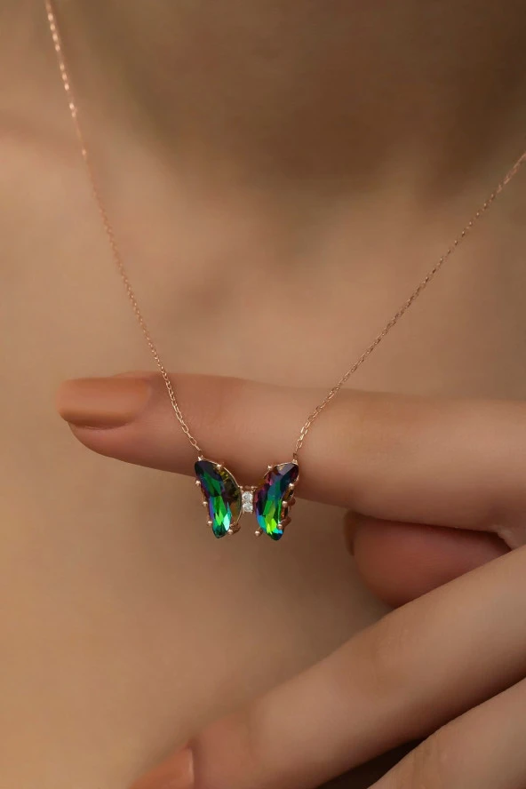 925 Ayar Gümüş Mistik Topaz Taşlı Kelebek Kolye ürün görseli