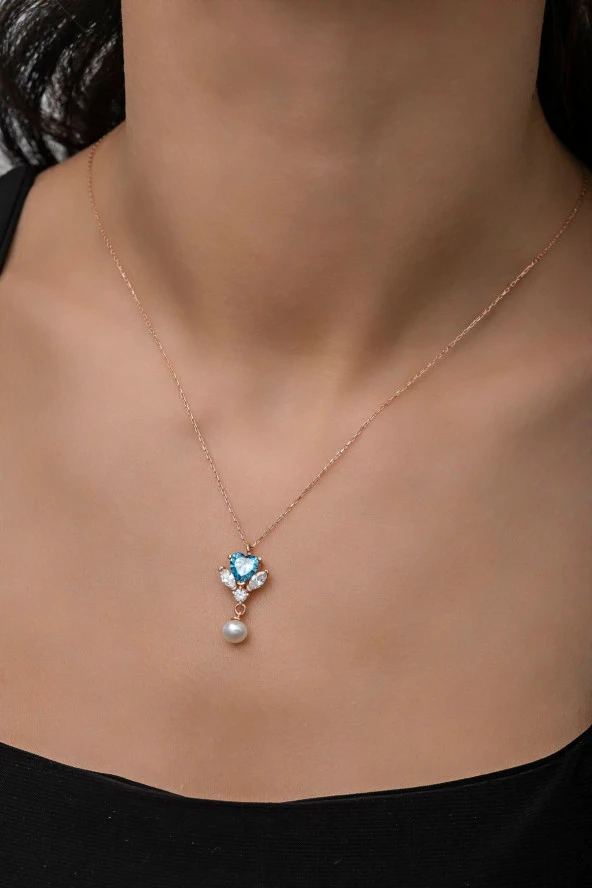 925 Ayar Gümüş İnci Detay Aquamarin Taşlı Kalp Kolye ürün görseli