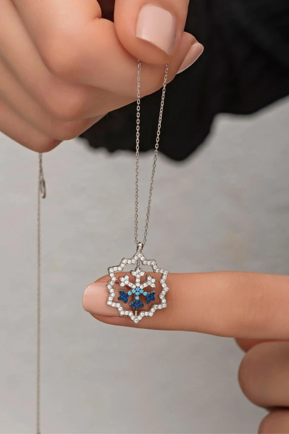 925 Ayar Gümüş 360° Dönebilen Kartanesi Kolye ürün görseli