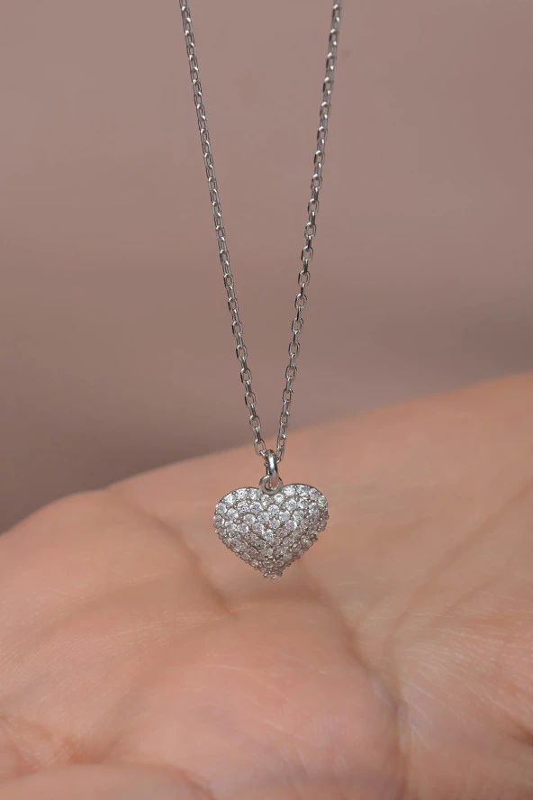 925 Ayar Gümüş Rodyum Kaplama Zirkon Taşlı Minimal Kalp Kolye ürün görseli