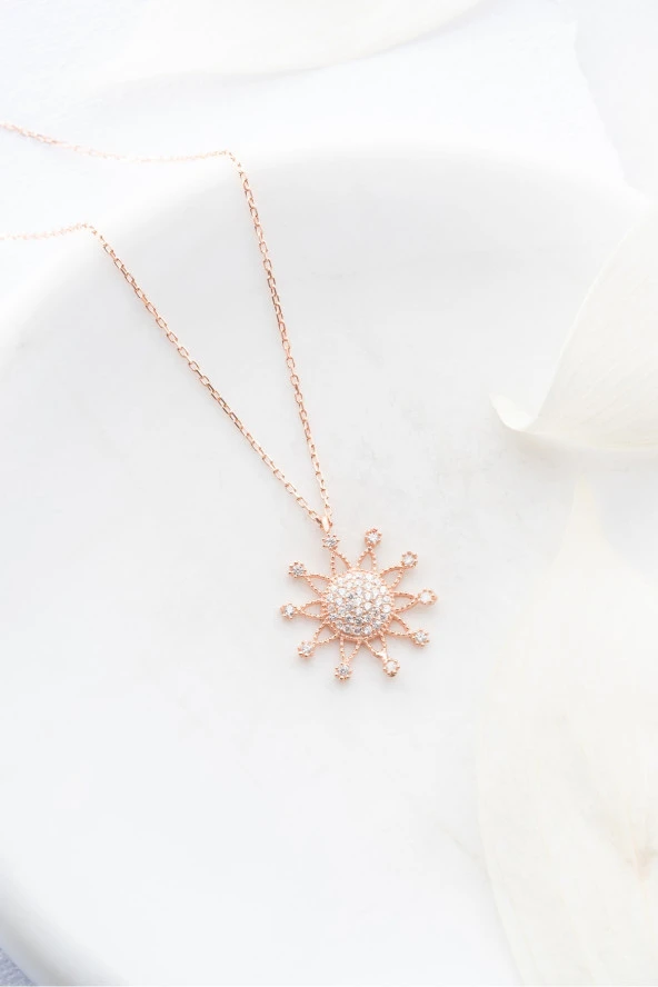 925 Ayar Gümüş Rose Zirkon Taşlı Güneş Model Kolye ürün görseli