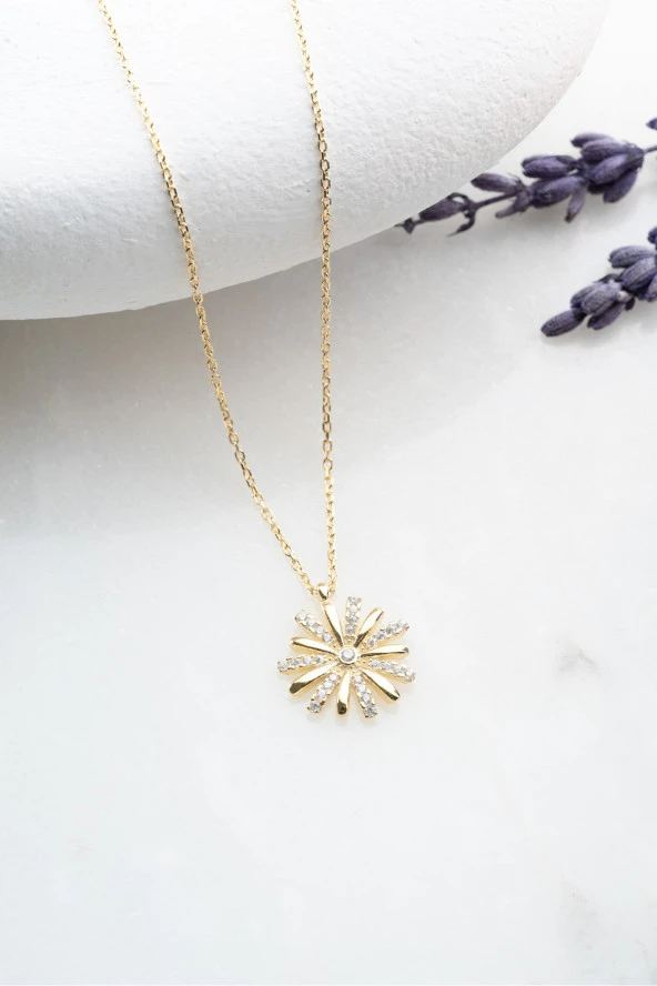 925 Ayar Gümüş Gold Zirkon Taşlı Kır Çiçeği Kolye ürün görseli