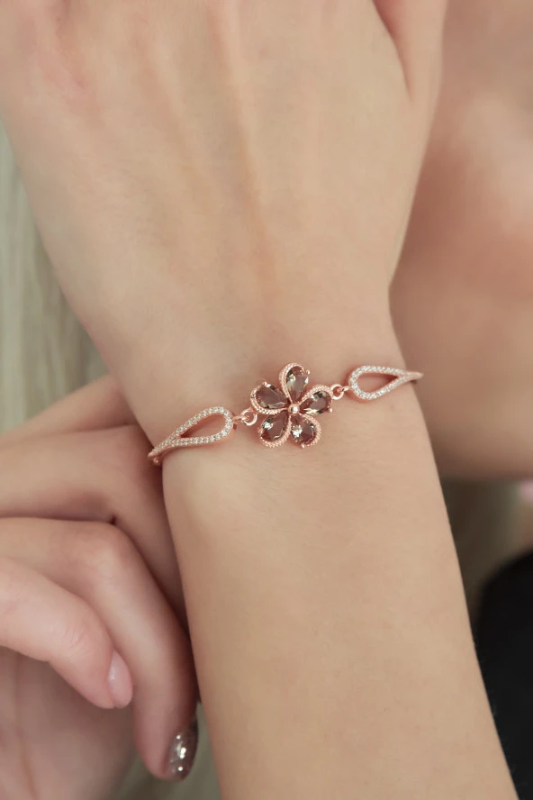 925 Ayar Kelepçe Model Zultanite Taşlı Çiçek Bileklik Kadın Gümüş Bileklik ürün görseli