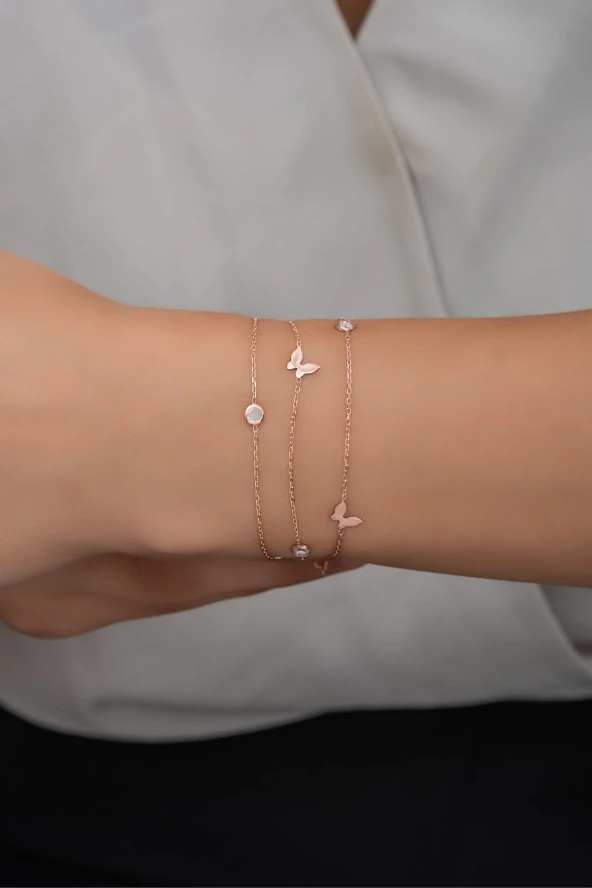 925 Ayar Gümüş 3 Sıra Zirkon Taşlı Kelebek Bileklik ürün görseli