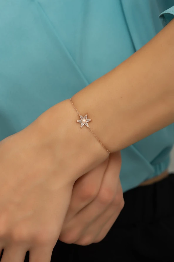 925 Ayar Gümüş Beyaz Taşlı Lotus Çiçeği Bileklik - Resim 2