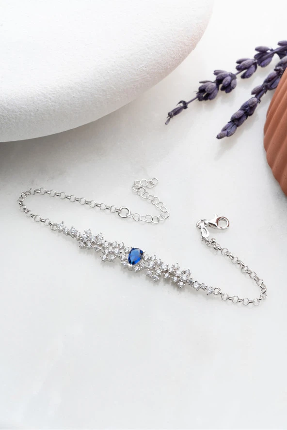 925 Ayar Gümüş Mavi Zirkon Taşlı Tasarım Bileklik ürün görseli