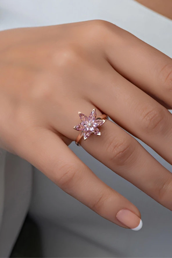 925 Ayar Gümüş Ayarlanabilir Pembe Taşlı Lotus Çiçeği Yüzük - 1