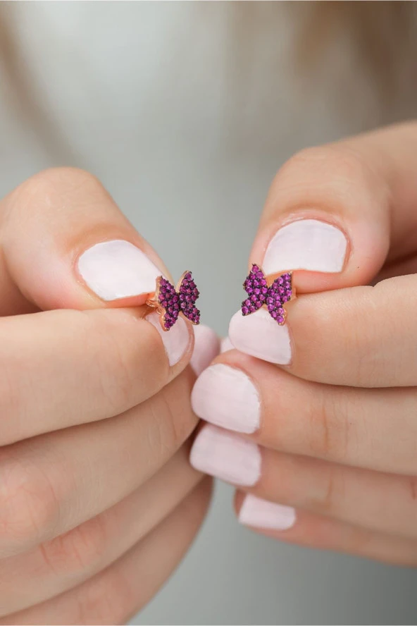925 Ayar Pembe Minik Kelebek Küpe Kadın Gümüş Küpe ürün görseli