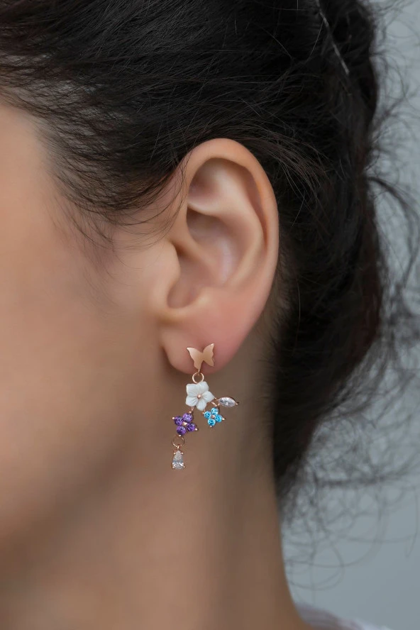 925 Ayar Gümüş Kelebek ve Yonca Bahar Çiçeği Manolya Küpe ürün görseli