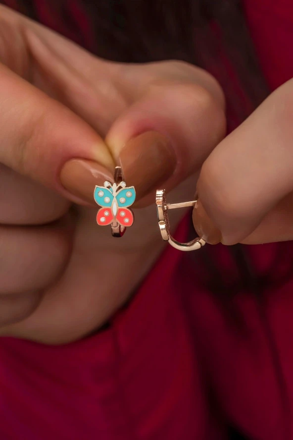 925 Ayar Gümüş Mineli Kelebek Küpe ürün görseli