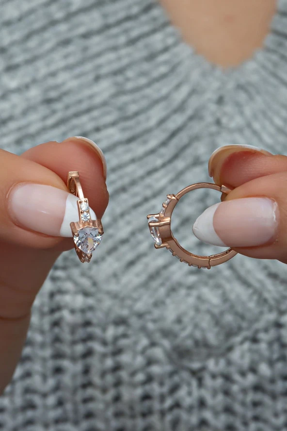 925 Ayar Gümüş 15 mm Kalpli Tamtur Küpe ürün görseli