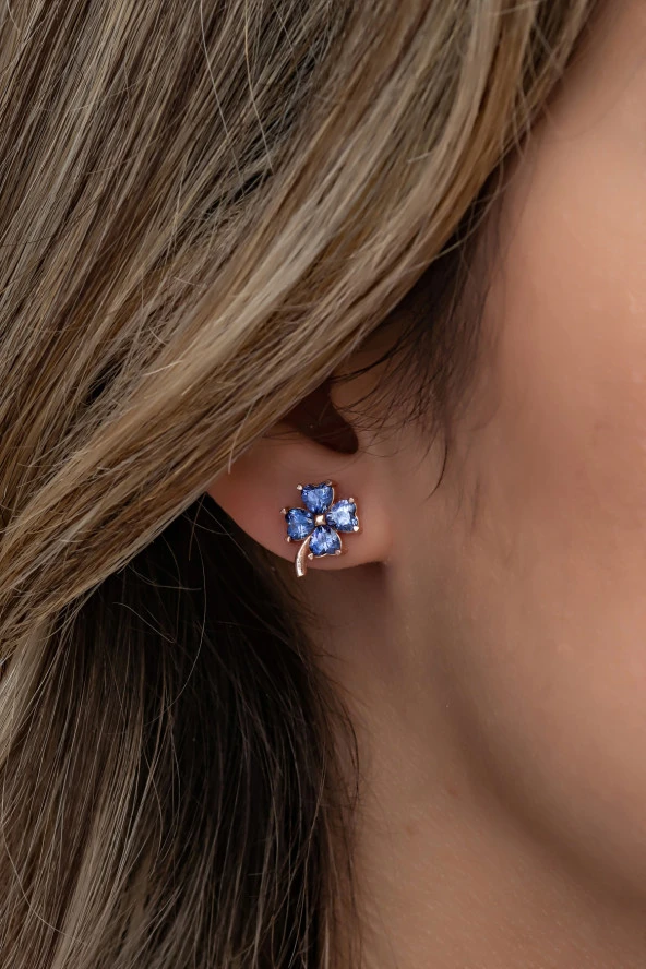 925 Ayar Gümüş Tanzanit Taşlı Yonca Küpe - Resim 2