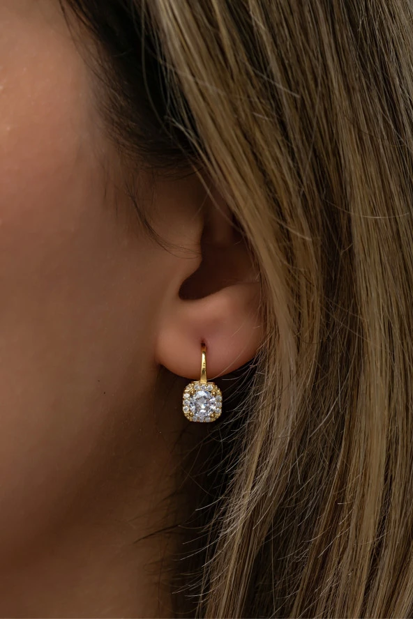 925 Ayar Gümüş Gold Kaplama J Model Kare Tektaş  Küpe ürün görseli