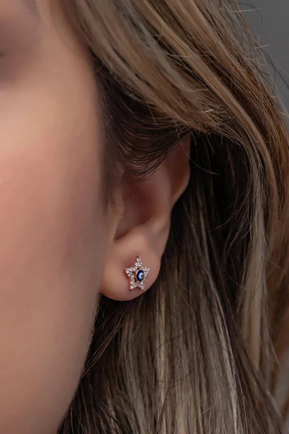 925 Ayar Gümüş Mavi Mineli Minik Nazar Yıldız Küpe ürün görseli