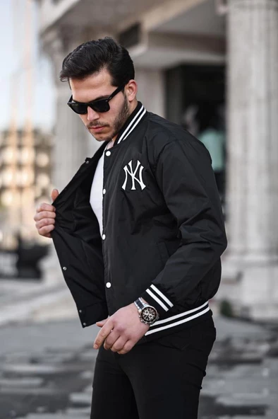 Göğsünde Amblem Detaylı Spor Model Kolej Mont Siyah Renk - 3