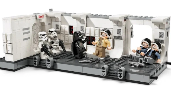 Lego Star Wars 75387 Boarding the Tantive IV™ - 2