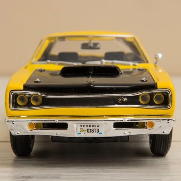 MotorMax 1969 Dodge Coronet Super Bee 1/24 Sarı Model Araba ürün görseli 1