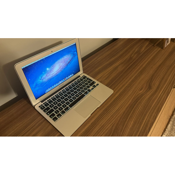 APPLE MacBook Air A1370 Intel Core i5 işlemci 11.6 4 GB RAM 64 GB SSD MacOS Notebook  2.EL  ÜRÜN