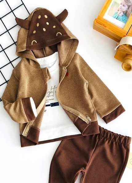 Neşeli Bebekler Kapüşonlu Hırkalı Armalı İki İp Kumaş Üçlü Takım Kahverengi - Resim 2