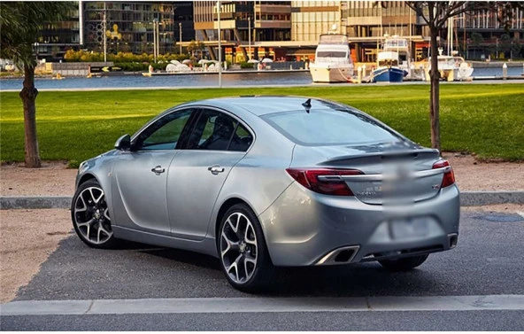 Opel İnsignia Boyalı Spoiler 2009+ sonrası modeller (Pianoblack) - 2