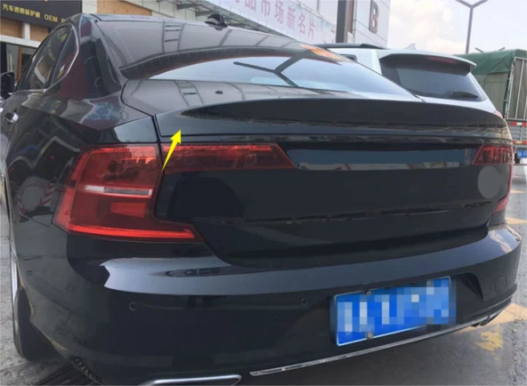 Volvo S90 spoiler (Pianoblack) 2016-2020 arası - 4