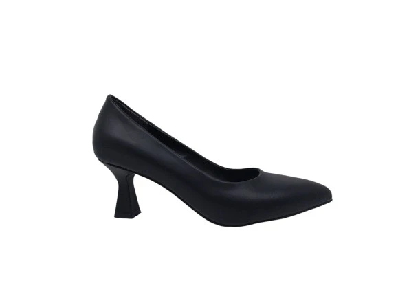 Zerhan 249 Kadın Siyah Sivri Burun Alçak Topuklu Ayakkabı