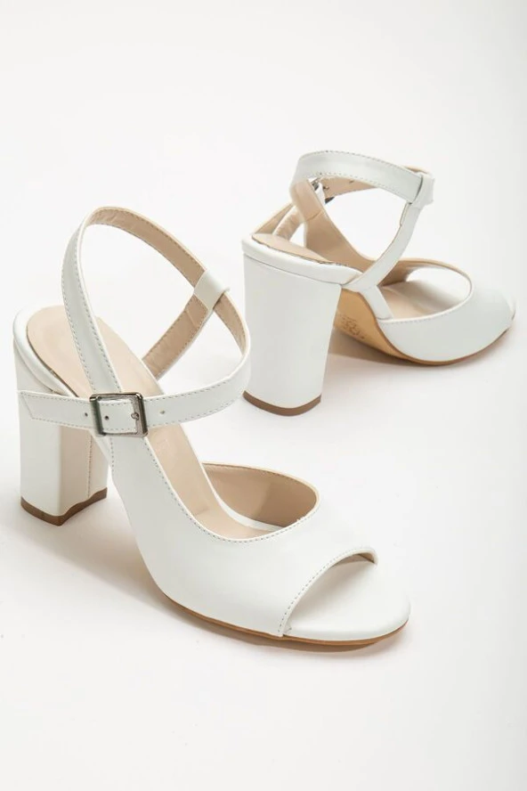 Pabucmarketi Beyaz Topuklu Beyaz Kadın Ayakkabı