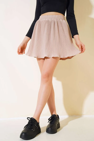 Piliseli Şort Etek Bej ürün görseli