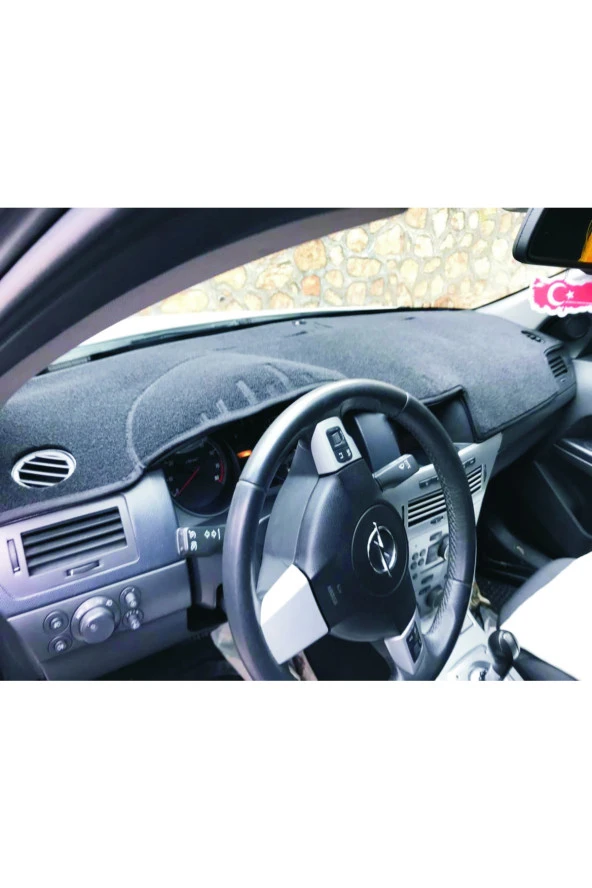 Opel Astra H 2004-2014 Modelleri Için Uygun Torpido Koruma Halısı Siyah Kenar Renk Siyah ürün görseli