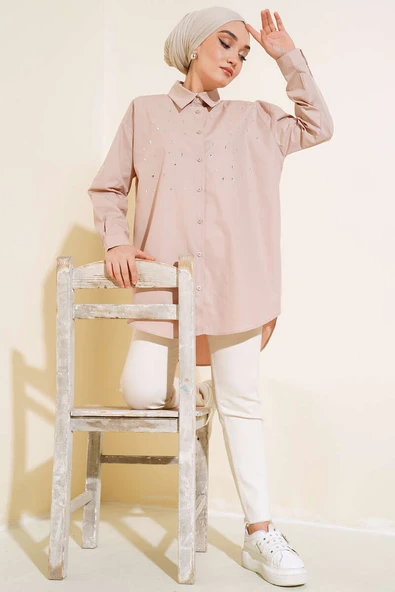 Önü Taş Detaylı Uzun Gömlek Latte - Resim 2