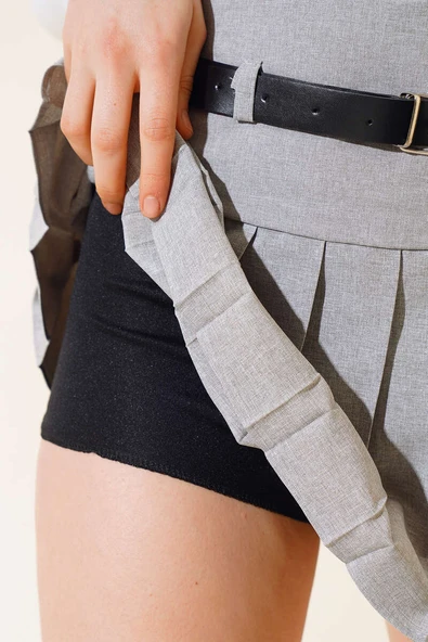 Kemerli Pileli Mini Şort Etek Gri - 4