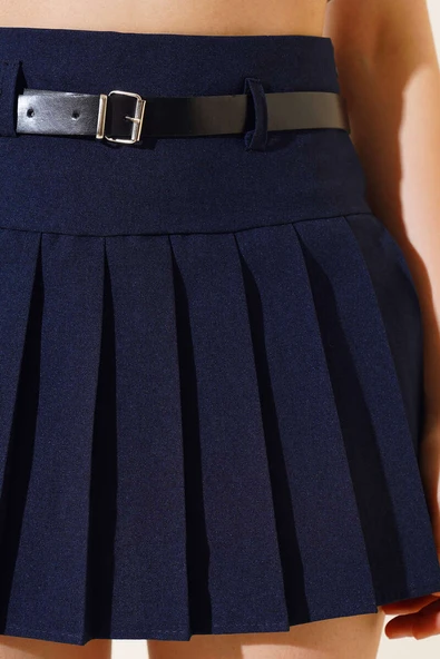 Kemerli Pileli Mini Şort Etek Lacivert - 4