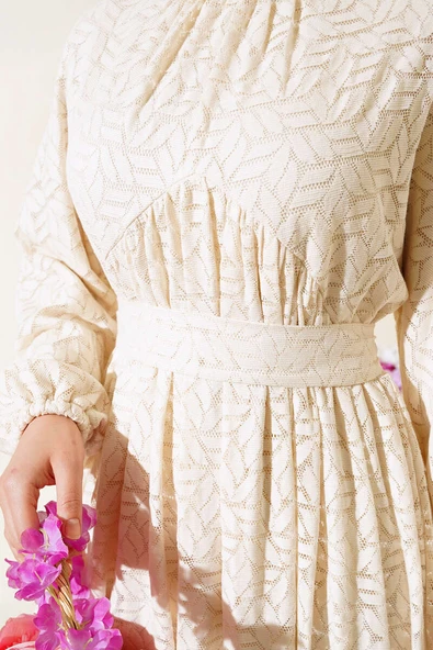 Dantel Kat Elbise Bej - Resim 4