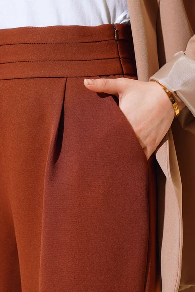 Beli Üç Katlı Bol Paça Pantolon Kahve - Resim 4