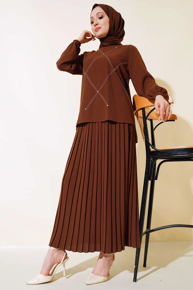 Önü Taşlı Süslemeli Krep İkili Takım Kahve - Resim 2