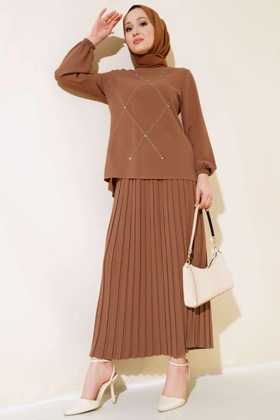 Önü Taşlı Süslemeli Krep İkili Takım Taba ürün görseli 1