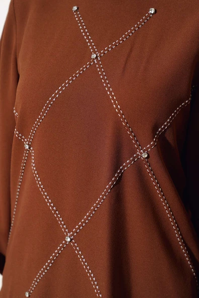 Önü Taşlı Süslemeli Krep İkili Takım Kahve - Resim 4