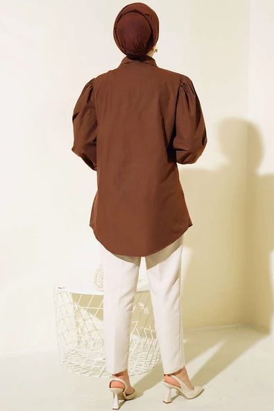 Sivri Yaka Yarım Düğmeli Tunik Kahve - 3