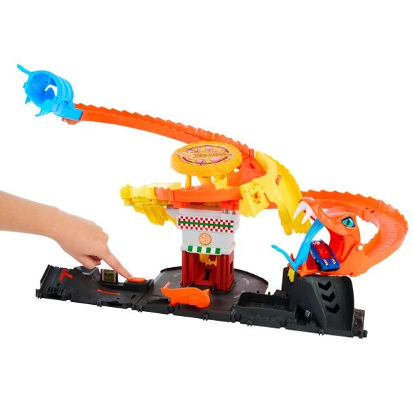 Hot Wheels Pizza Slam Cobra Attack HTN81 Lisanslı Ürün - 3